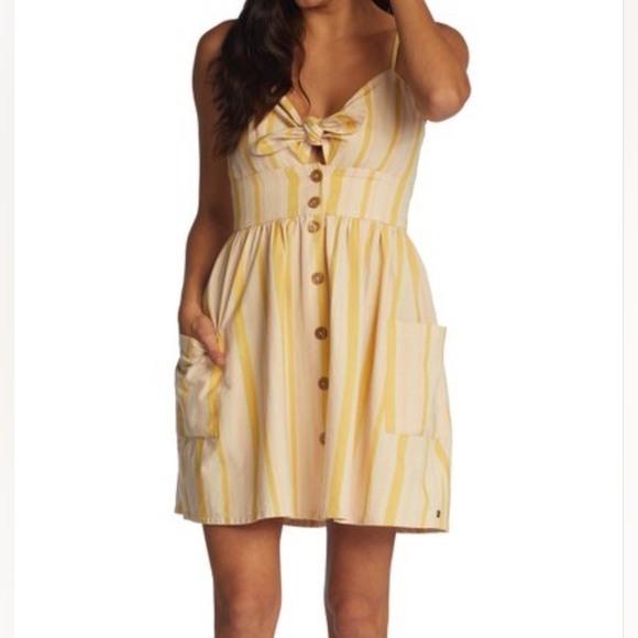 Roxy Dresses & Skirts - ROXY NWT Under The Cali Sun Stripe Strappy Dress Size XLG (10/12)